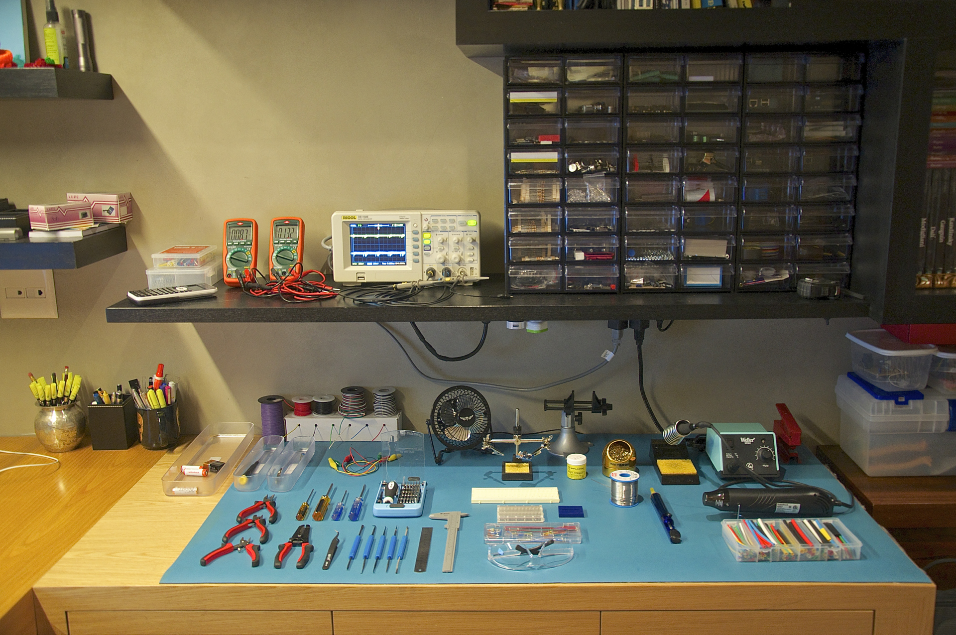 Bancada electrónica